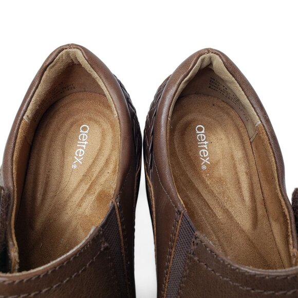 Aetrex Karina Leather Loafers Women's Monk Strap Engraved Button Brown Shoe 7 - Picture 8 of 11